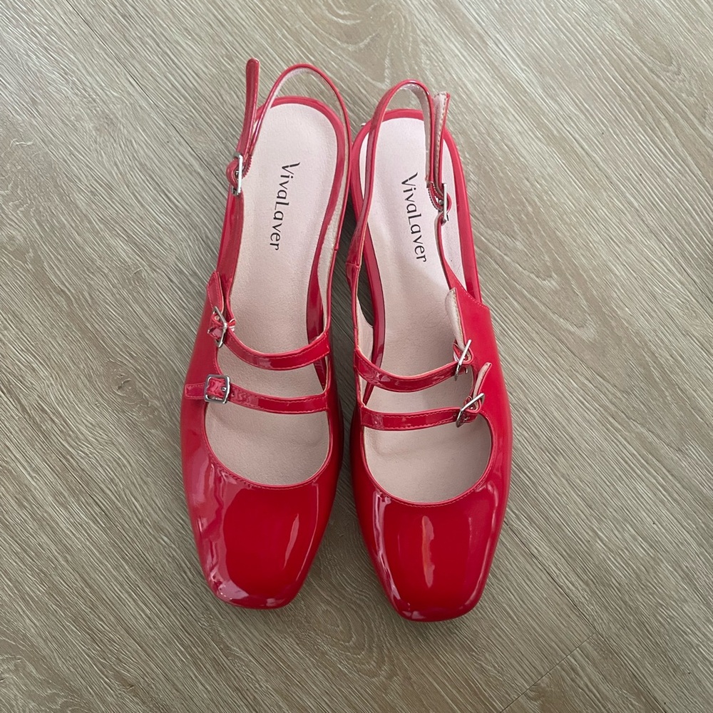 Red Patent Leather Women's Dress Shoes - Picture 4 of 5